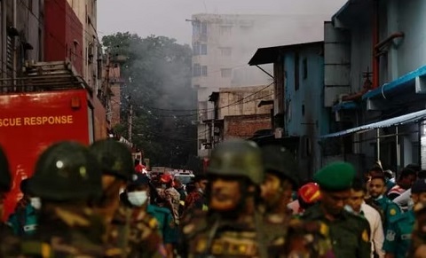 Hỏa hoạn kép ở Bangladesh, 16 người chết