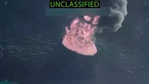 Cận cảnh Mỹ không kích 4 tàu nghi chở ma túy