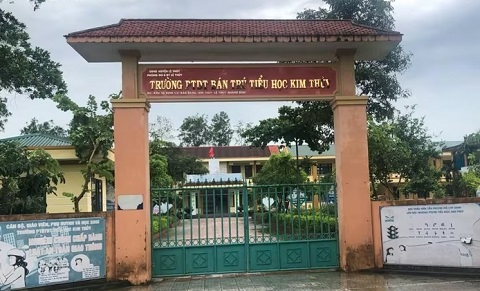 Vụ 40 học sinh Quảng Trị ngộ độc thực phẩm: Hiệu trưởng nhà trường có vi phạm