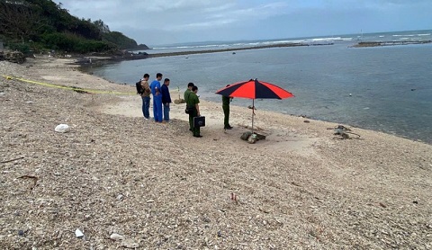 Phát hiện thi thể trôi dạt vào bờ biển Gành Cả