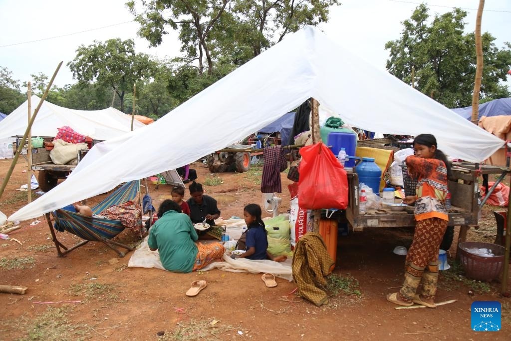 Trung Quốc cử đặc phái viên tới Campuchia và Thái Lan làm trung gian hòa giải