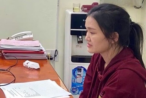 Đối tượng truy nã về ma túy ra đầu thú tại Công an tỉnh Quảng Trị