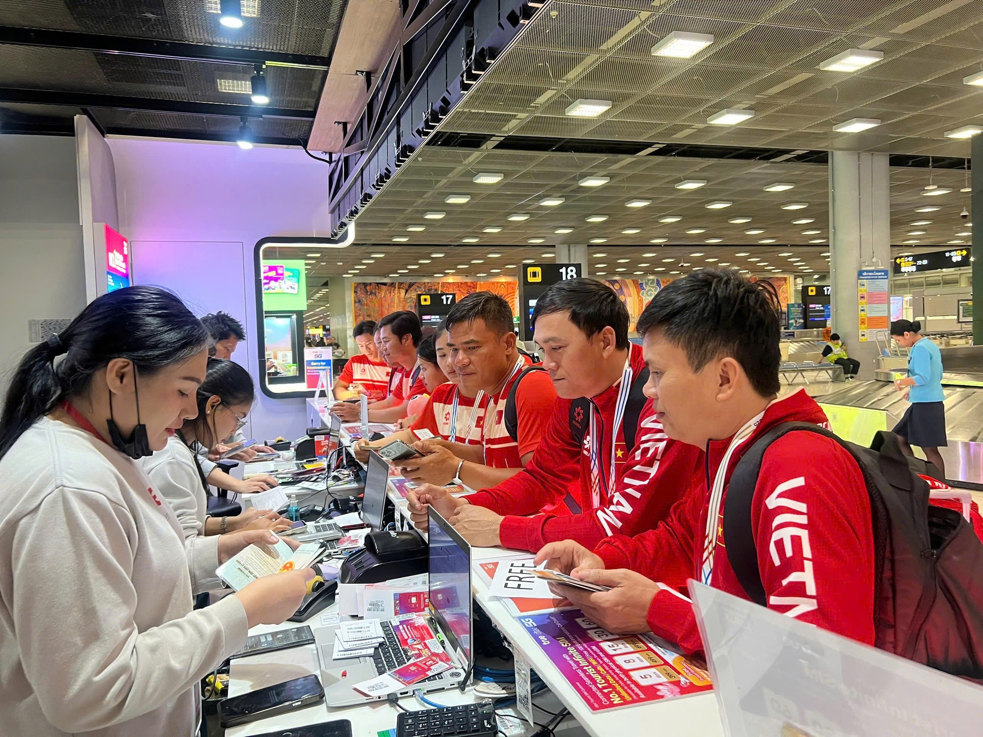 Đoàn Thể thao Việt Nam tới Thái Lan, sẵn sàng cho SEA Games 33