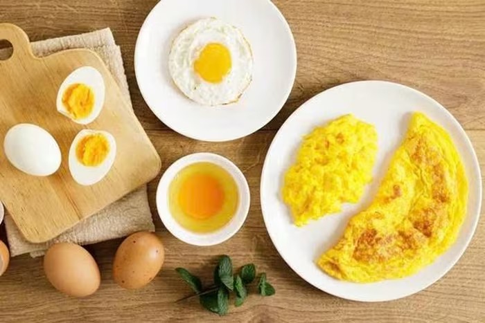 Trứng luộc hay trứng chiên tốt hơn cho sức khỏe?