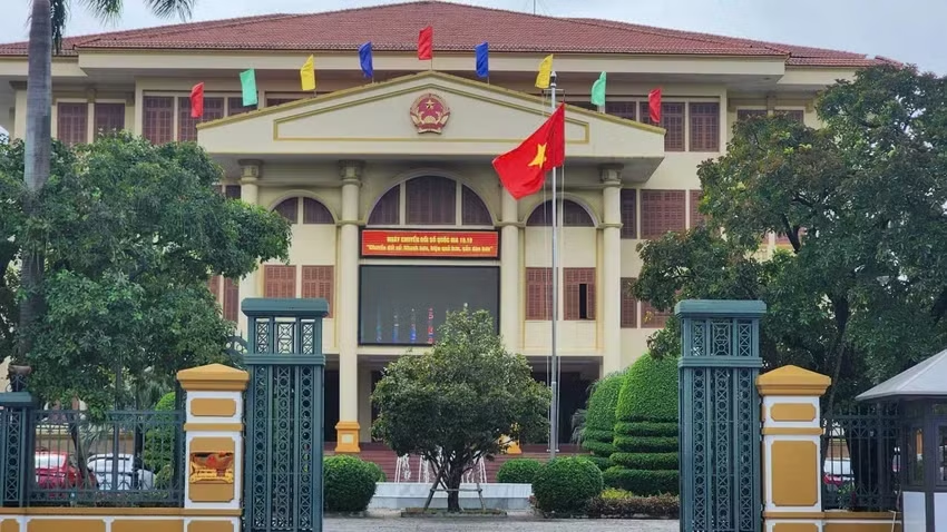Quảng Trị sắp xếp 24 cấp phó các sở ngành dôi dư theo quy định