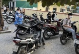 Quảng Bình: Bắt hàng chục trường hợp học sinh đi xe mô tô đến trường