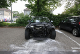 Chiếc xe sang BMW 3-Series bị kẻ trộm “lột truồng” thành sắt vụn