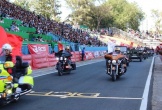 Hàng ngàn người đổ về Cần Thơ xem đua mô tô