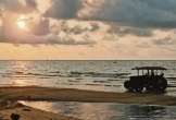 Tôi chạy xe dọc biển Phước Hải, ngắm làng chài đẹp như điện ảnh