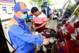 Xăng dầu đồng loạt tăng giá, RON95-III vượt mốc 23.500 đồng/lít