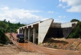 Cử tri Lìa, A Dơi mong sớm hoàn thành cầu vượt lũ