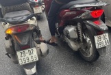 Cảnh sát thông tin về 2 chiếc xe máy có biển số giống nhau cùng xuất hiện trên đường