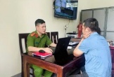 Xác định kẻ vừa đ/á/n/h tới tấp nữ chủ quán cắt tóc, vừa quát lớn 'mi xúc phạm bồ tau'