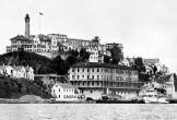 Những sự thật ít biết về nhà tù khét tiếng Alcatraz mà ông Trump đề xuất mở lại