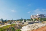 Quảng Bình: Bí thư Thị ủy Ba Đồn thị sát khu vực rừng phòng hộ bị 'xẻ thịt' xây nghĩa địa