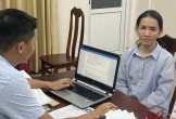 Người phụ nữ bị truy nã đặc biệt nguy hiểm ra đầu thú