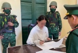 B/ắ/t quả tang 