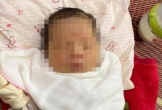 Bé gái sơ sinh 2,7 kg bị bỏ rơi ven đường quốc lộ 70