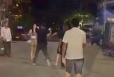 Xác minh thông tin nhóm đàn ông sàm sỡ, hành hung phụ nữ trước quán karaoke