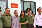 Bàn giao nhà 'Nghĩa tình đồng đội' tặng hội viên Hội Cựu Công an nhân dân