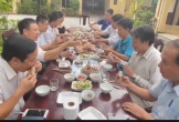 Cán bộ ngành thú y TP Huế ăn thịt heo “làm gương” giữa nỗi lo liên cầu lợn