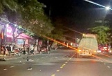 Va chạm xe đầu kéo, hai thanh, thiếu niên đi xe máy không gắn biển số tử vong