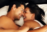 10 cách tăng cường sự đồng điệu trong chuyện chăn gối