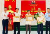 Quảng Trị có 1.574 đảng viên được tặng và truy tặng Huy hiệu Đảng