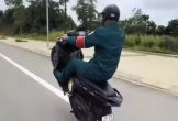 Tịch thu mô tô của thanh niên tái phạm chạy xe bằng… một bánh