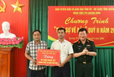 Bộ CHQS tỉnh Quảng Trị phối hợp tổ chức chương trình 'Thời sự về bản'