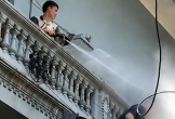Công an xác minh vụ thợ xây bị người đàn ông xịt vòi nước khi đang làm việc
