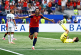 Thủ môn Man Utd mắc sai lầm, Tây Ban Nha ‘tiễn’ Bỉ khỏi World Cup