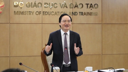 Bộ trưởng Giáo dục