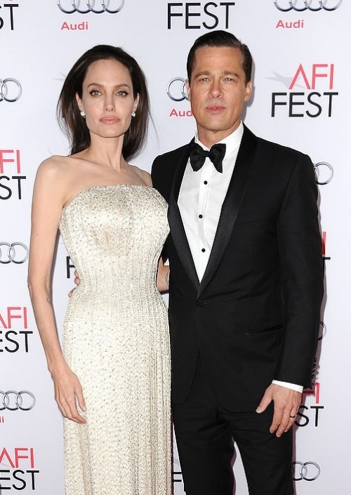 Angelina Jolie và Brad Pitt 