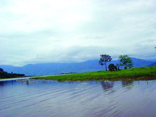 hồ Lắk