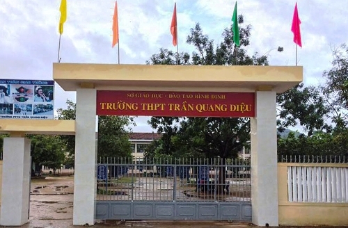 Trường THPT Trần Quang Diệu