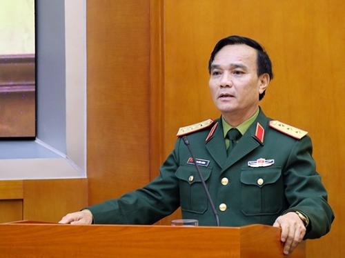 Thượng tướng Phạm Hồng Hương 