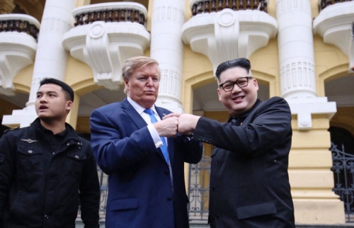  Bản sao Trump - Kim